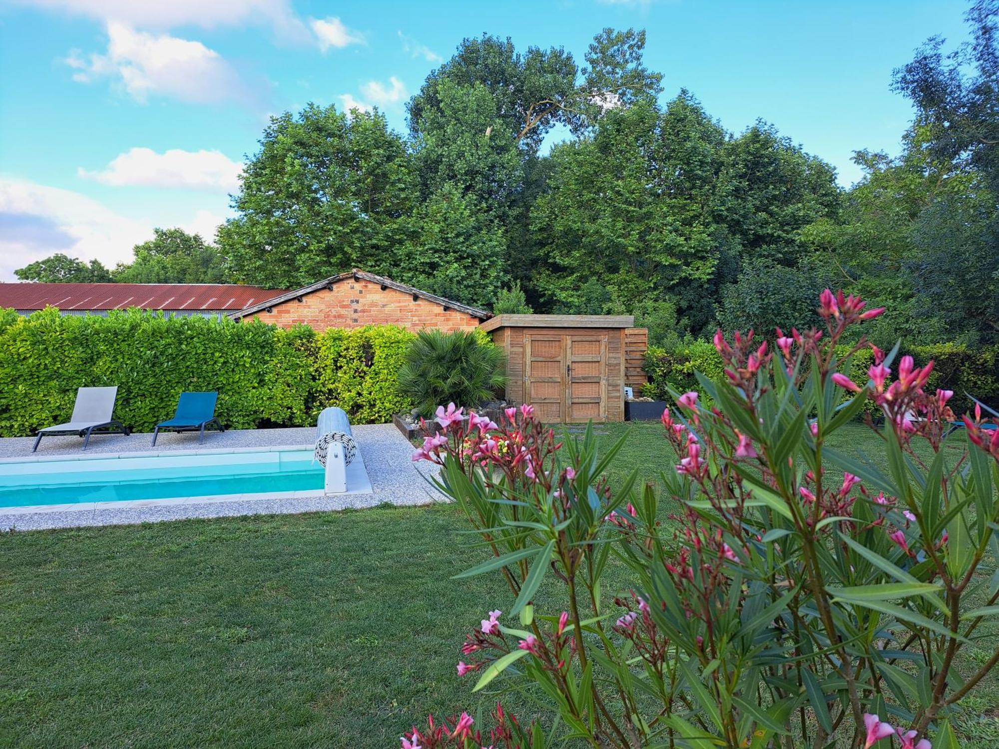 Chambre D Hote La Riviere 45M2 Jardin Et Piscine Aigrefeuille-dʼAunis 外观 照片