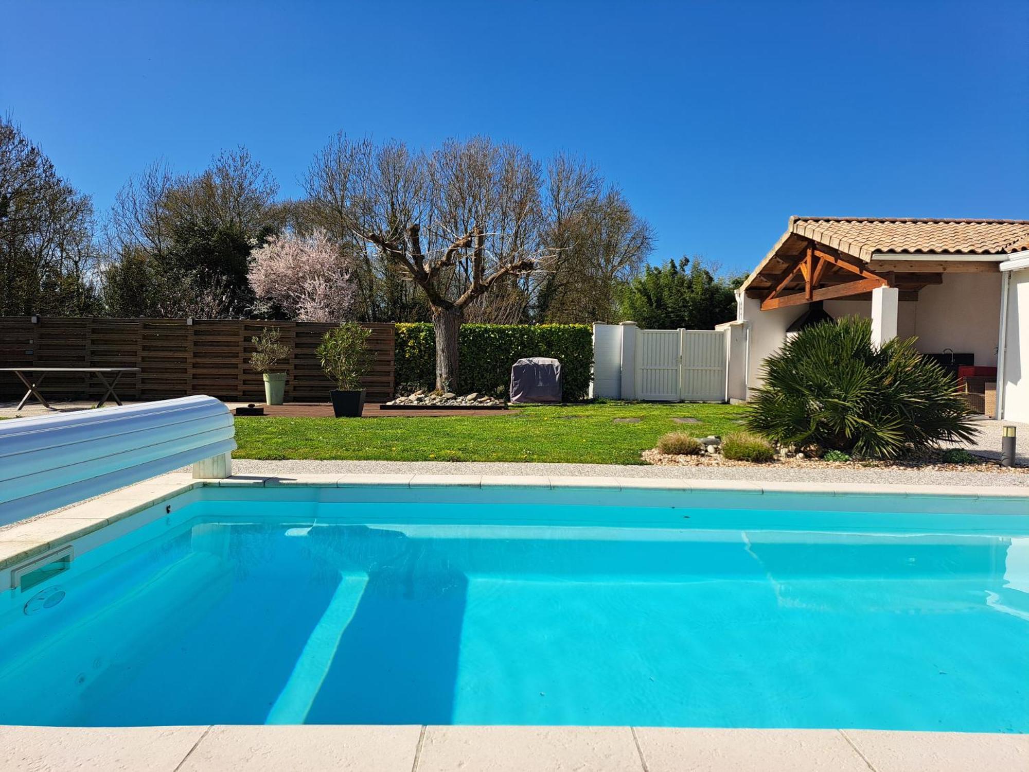 Chambre D Hote La Riviere 45M2 Jardin Et Piscine Aigrefeuille-dʼAunis 外观 照片